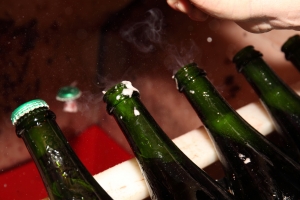 Champagne FALLET Jean-Luc et Alexandra - Ejection du dépôt